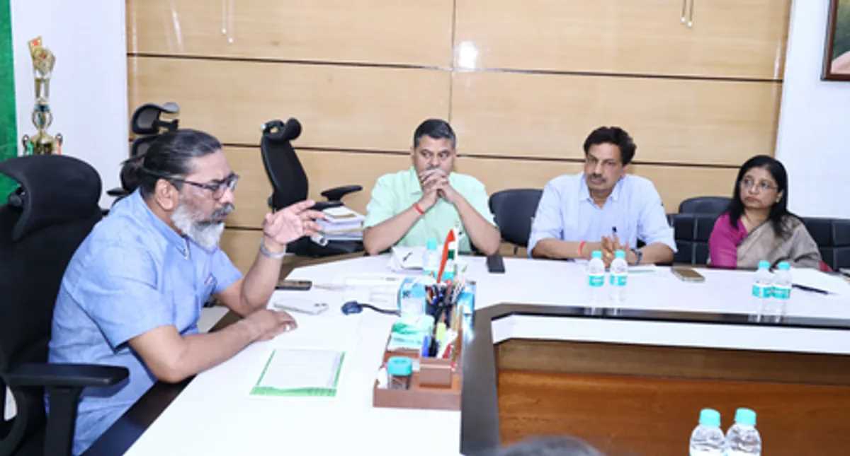 झारखंड के सरकारी अस्पतालों में ली जाएगी निजी चिकित्सकों की सेवा, 1,117 नए स्वास्थ्य उपकेंद्र भी बनेंगे